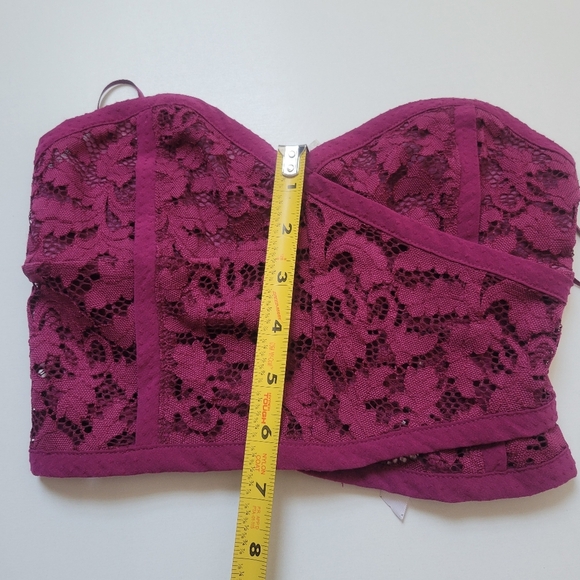 Free people Lace crop top. - Picture 12 of 12